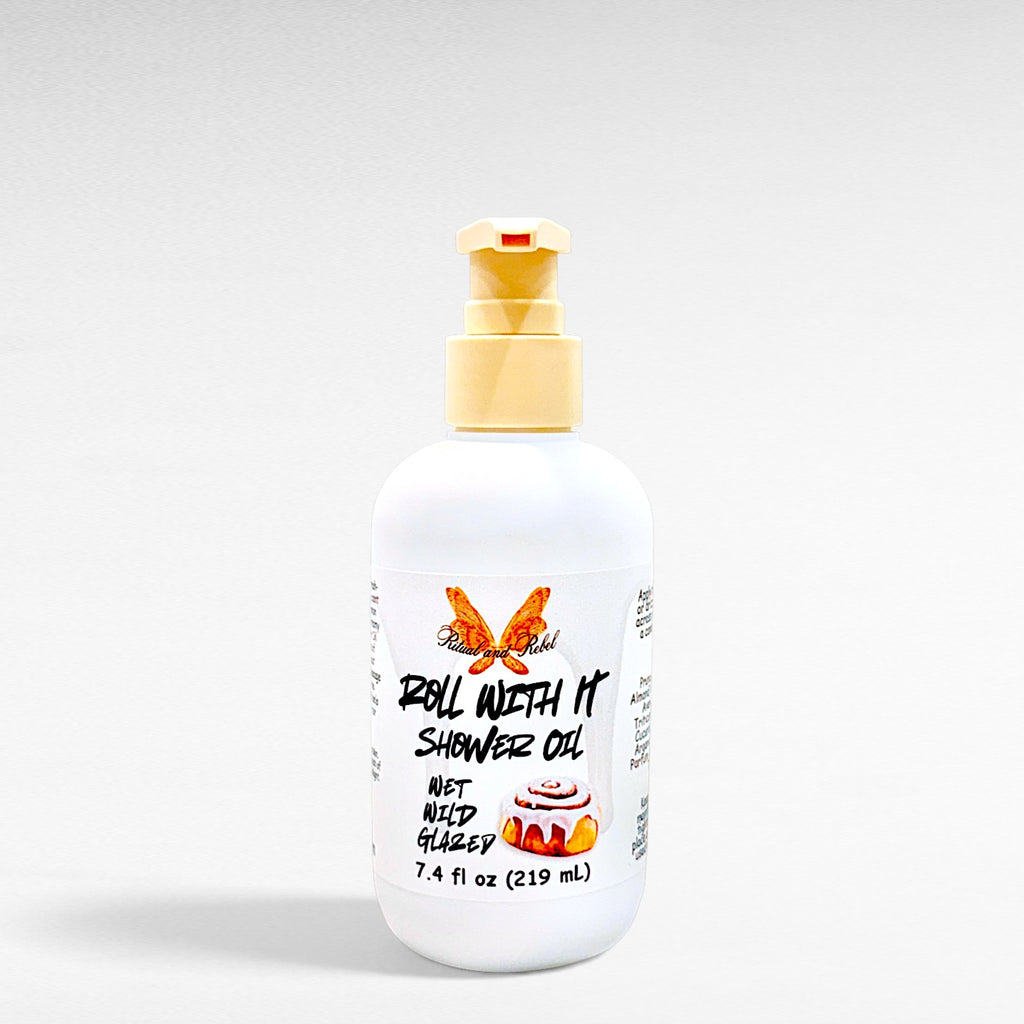 Roll With It Shower Oil - Cinnamon Roll